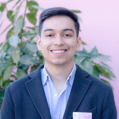 CAMILO A.