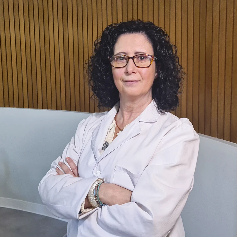DR. ALICIA <br> ÁLVAREZ